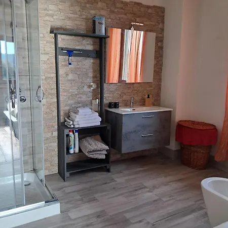 Holiday home Il Nocciolino , 2 *